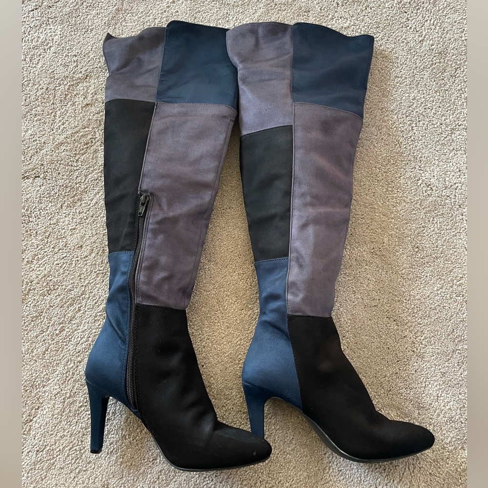 RIALTO Shoes CARPIO Women's Boot, Navy/Multi Suedette